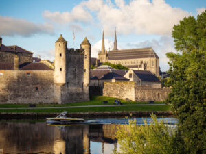 Enniskillen Castle Co Fermanagh Speed boat. places to eat Enniskillen